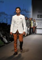 Randeep Hooda in Rohit Karma Show on day 3 of Amazon India fashion week on 18th March 2016